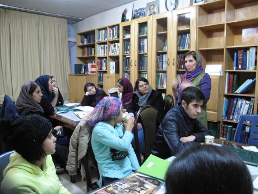 IMG_0302-533x400 سومين جلسه شوراى مشورتى نوجوانان فرهنگنامه در سال ١٣٩٧