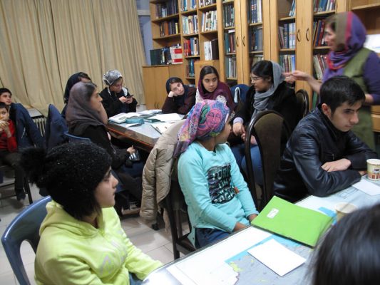 IMG_0304-533x400 سومين جلسه شوراى مشورتى نوجوانان فرهنگنامه در سال ١٣٩٧