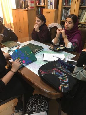 IMG_1046-300x400 سومين جلسه شوراى مشورتى نوجوانان فرهنگنامه در سال ١٣٩٧