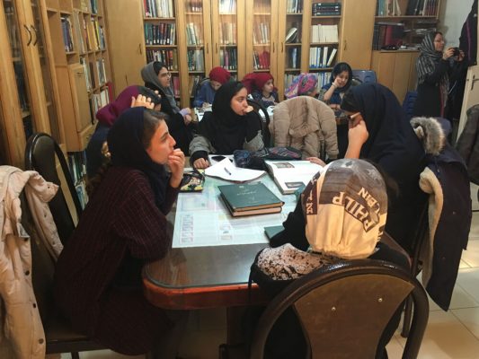 IMG_1052-533x400 سومين جلسه شوراى مشورتى نوجوانان فرهنگنامه در سال ١٣٩٧