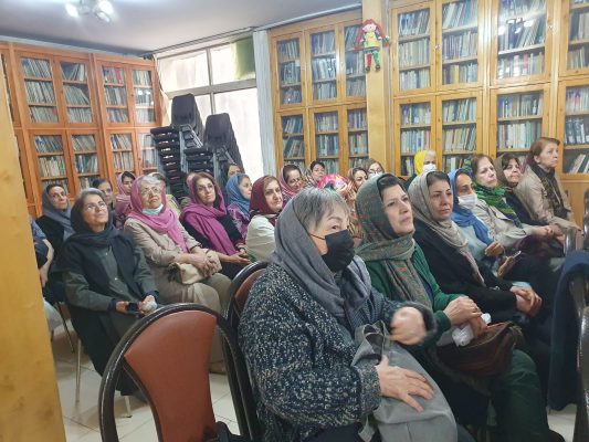 20230227_102429-533x400 رونمایی از جلد بيست و یکم فرهنگنامه کودکان و نوجوانان 20230227_102429-533x400 رونمایی از جلد بيست و یکم فرهنگنامه کودکان و نوجوانان