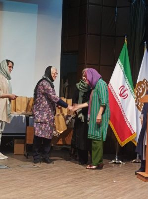 photo_5841543521771830785_y-299x400 شب آئین سپاس شورای کتاب کودک از همکاران جلد بیستم و بیست و یکم فرهنگنامه کودکان و نوجوانان